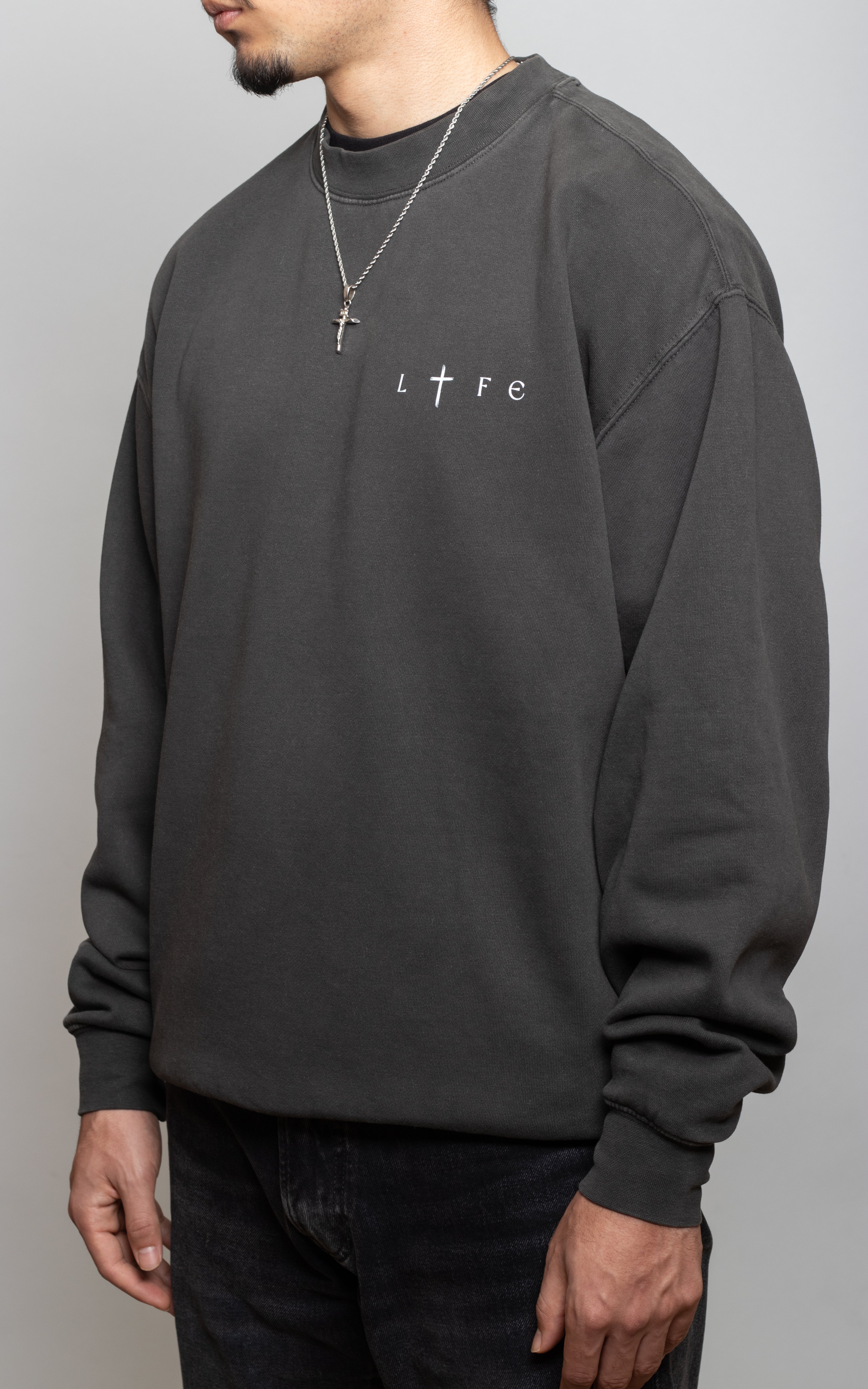 PRAISE THE LORD RELAXED CREWNECK