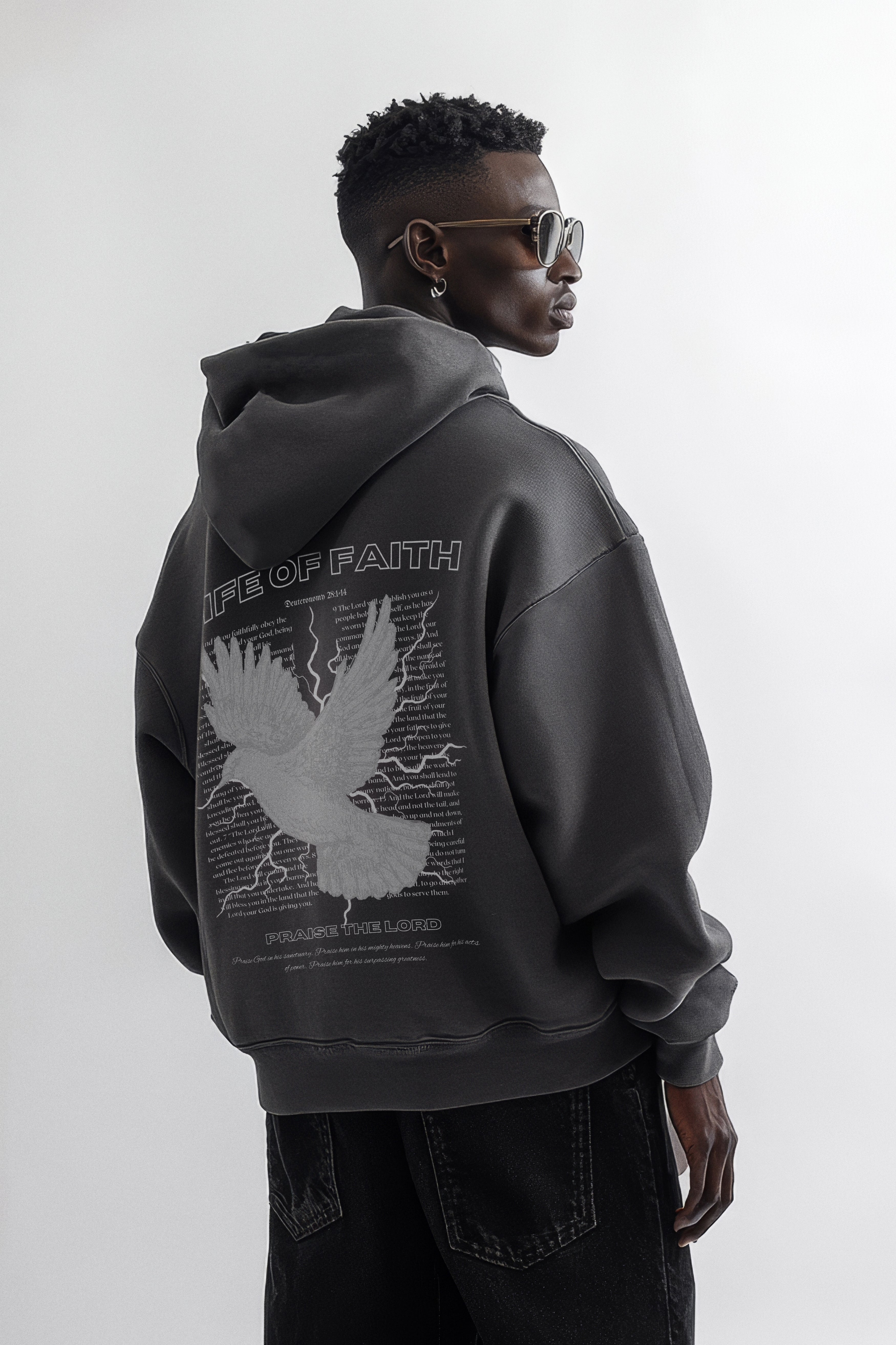 PRAISE THE LORD OVERSIZE HOODIE (420GSM)