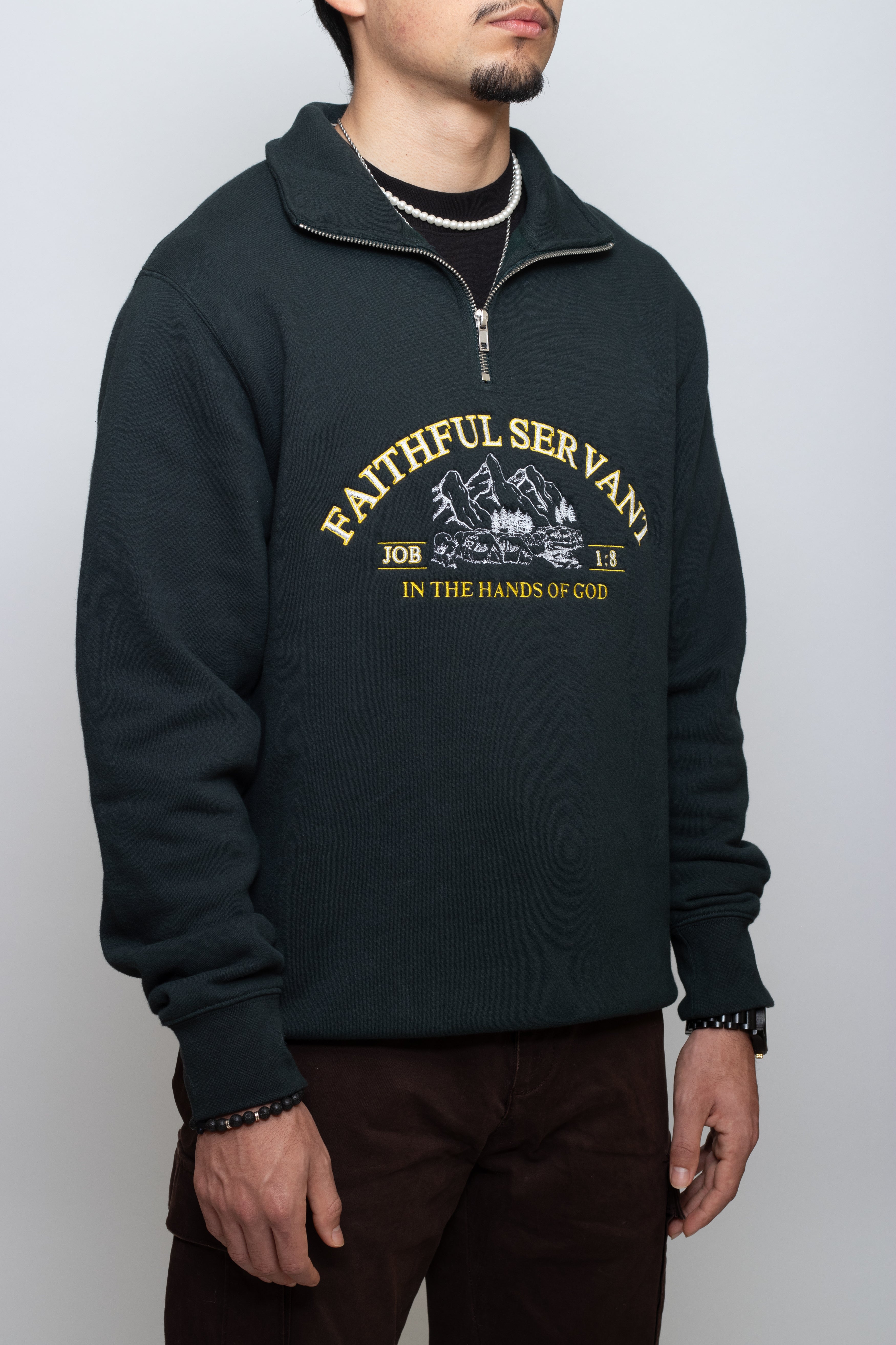 FAITHFUL SERVANT PREMIUM HALF ZIP - EMBROIDERED (HUNTER)